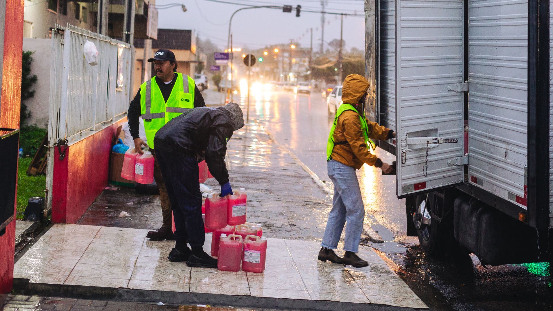 Relief Compass is an emergency response software for nonprofits, and emergency management agencies. Disaster response, disaster relief, disaster aid, relief aid, emergency response services, mass care services, flood response, Brazil Floods.